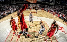 体育彩票：ESPN最新胜率预测，独行侠明日对决鹈鹕以53.1%稍占上风