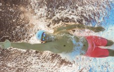 江苏体彩网|法甲第17轮上演惊天逆转！南特主场2-0力擒马赛，赖利与费尔梅伦联手缔造冷门