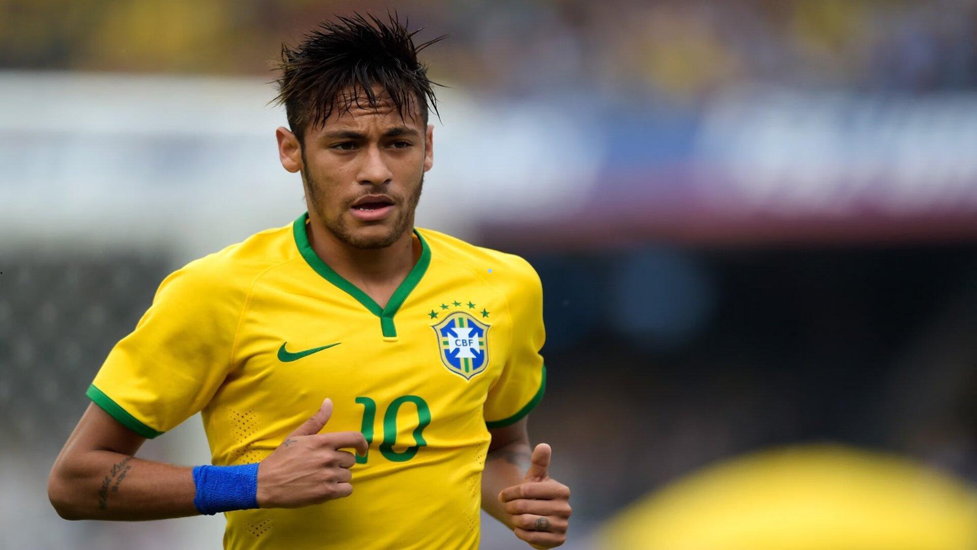 忠诚铸就传奇,四次续约小角色的钢铁之魂,38岁欧冠首秀闪耀足坛